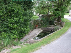 Le Fief Foussais fountain/wash house photo